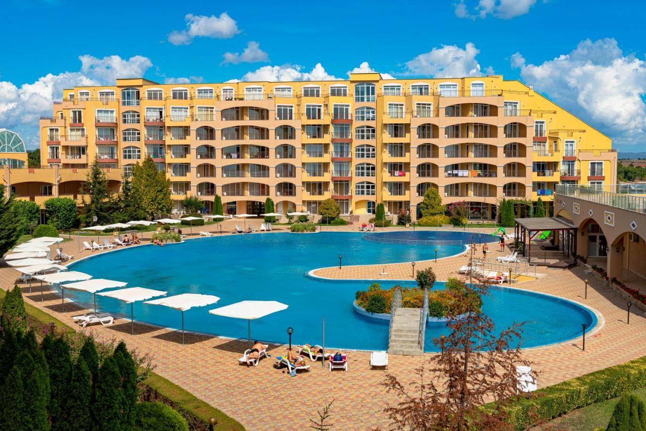 Menada Grand Resort Apartments أهيلوي المظهر الخارجي الصورة