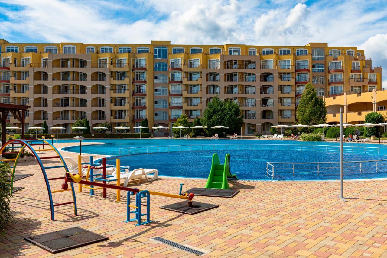 Menada Grand Resort Apartments أهيلوي المظهر الخارجي الصورة