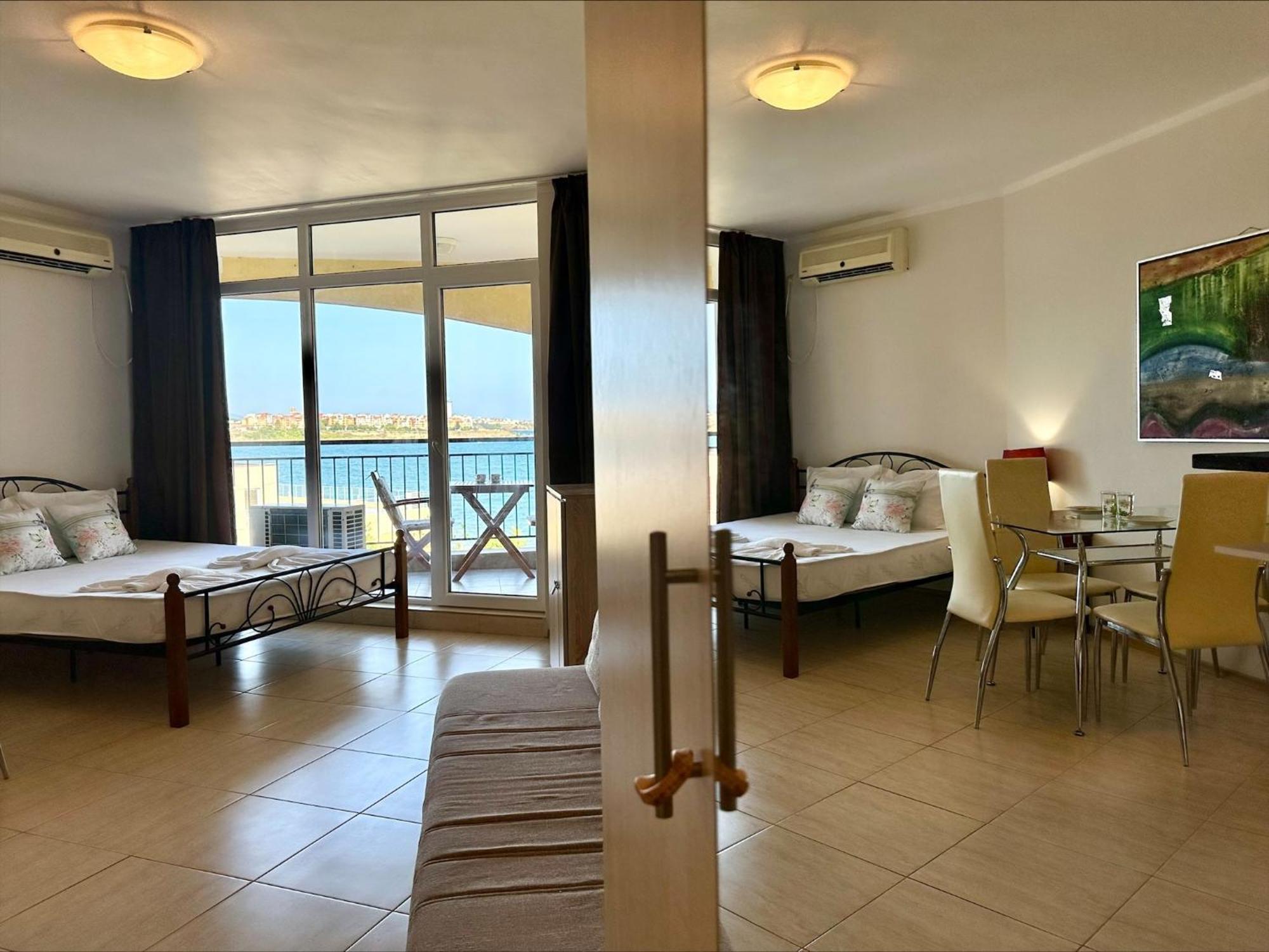Menada Grand Resort Apartments أهيلوي الغرفة الصورة