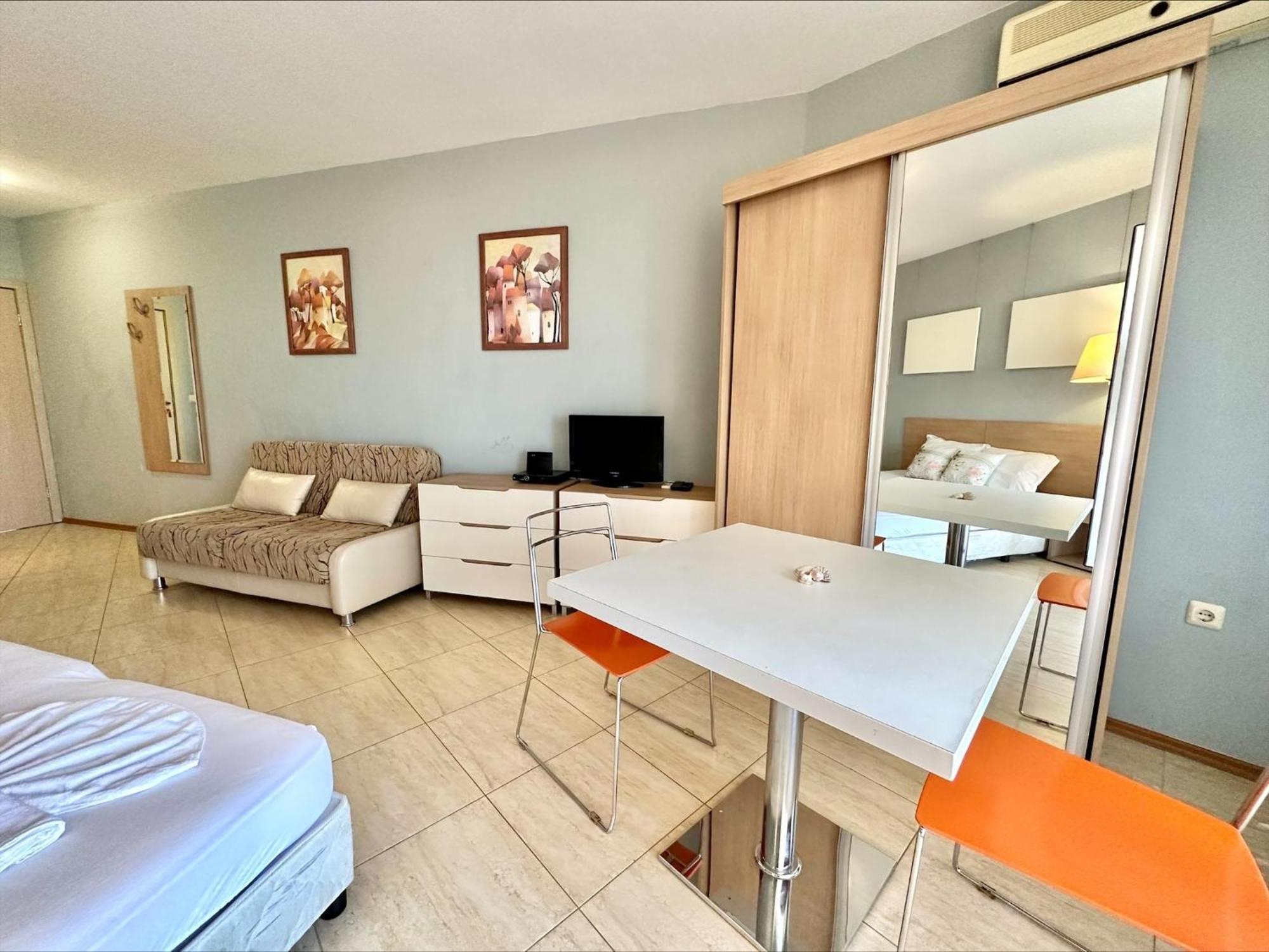 Menada Grand Resort Apartments أهيلوي الغرفة الصورة